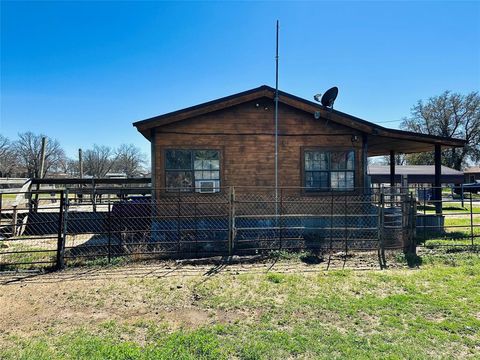 Tiny photo for 241 S Avenue B, Cross Plains, TX 76443 (MLS # 21208592)