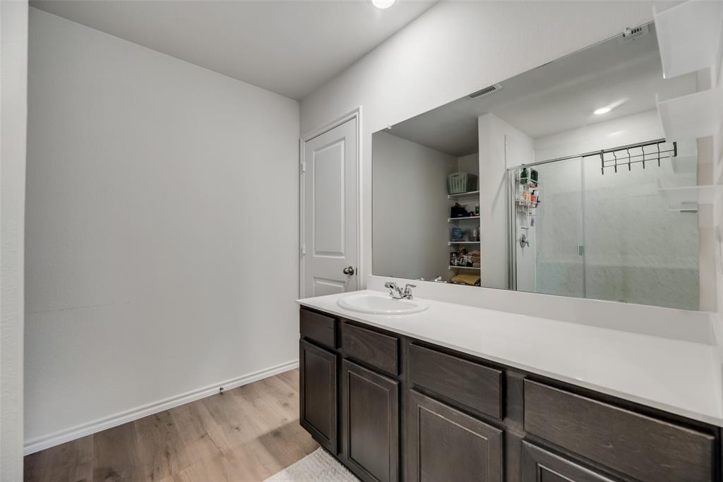 Enclave-Pecan Crk Ph II - Residential Lease