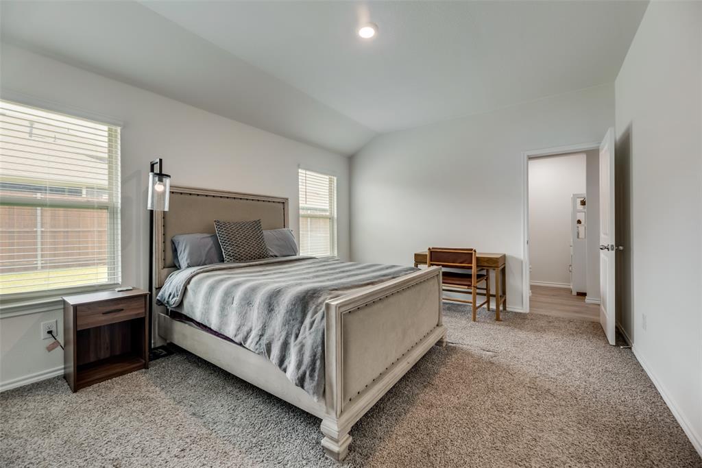 Enclave-Pecan Crk Ph II - Residential Lease