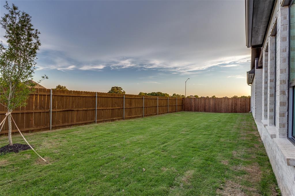 Thomas Crossing - Residential