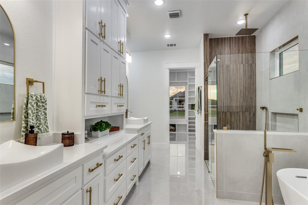 Thomas Crossing - Residential