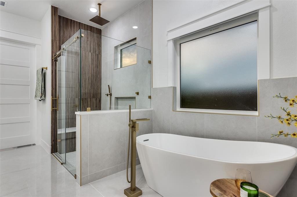 Thomas Crossing - Residential