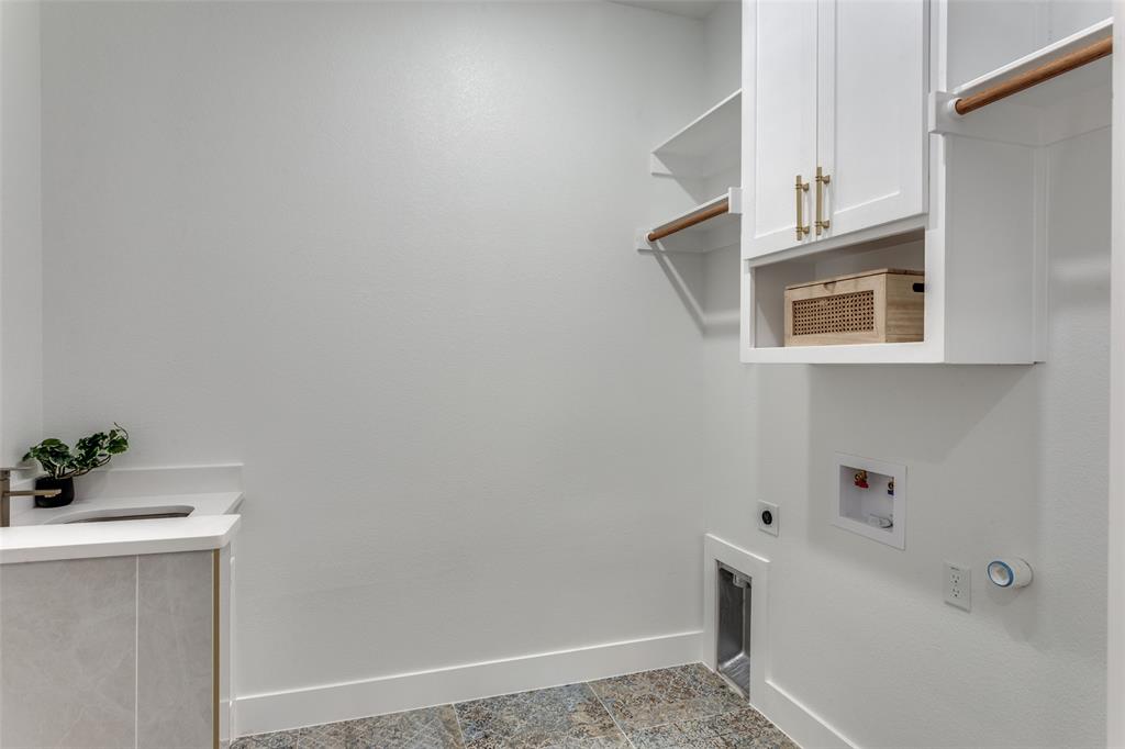 Thomas Crossing - Residential