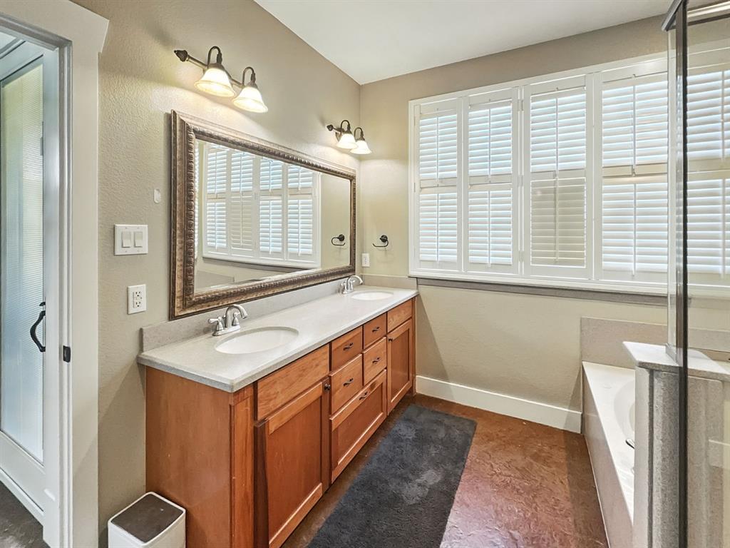 Sleepy Hollow Manor - Residential