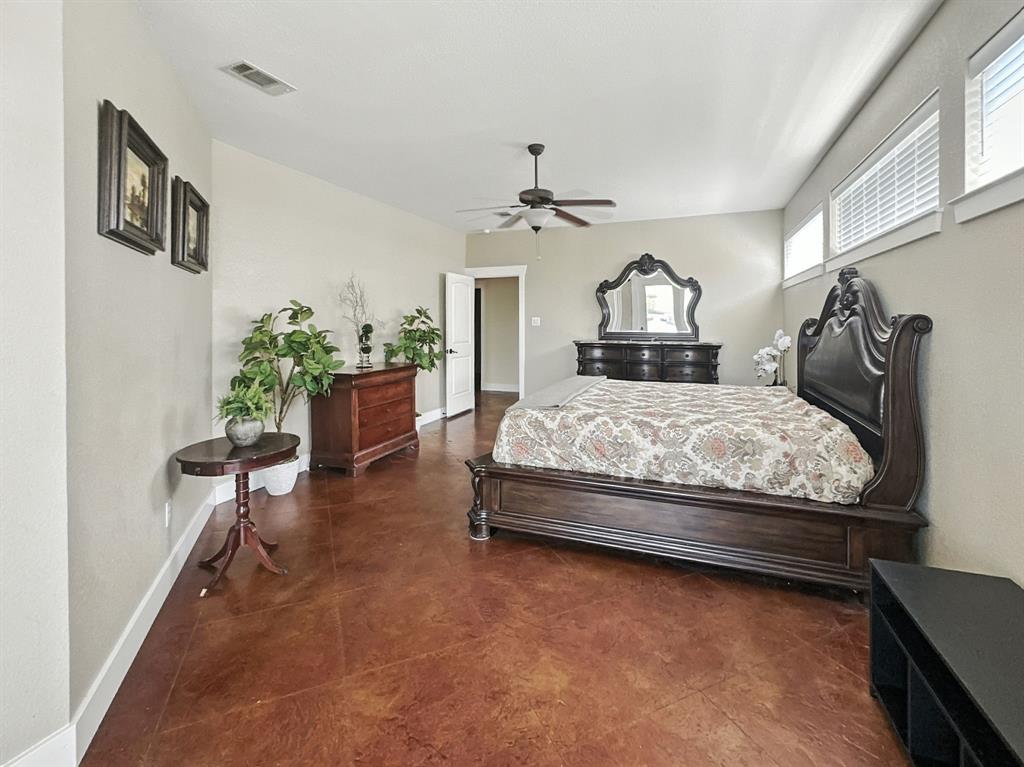 Sleepy Hollow Manor - Residential