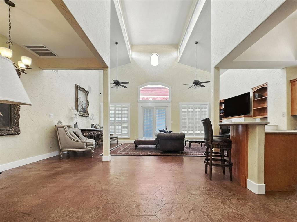 Sleepy Hollow Manor - Residential