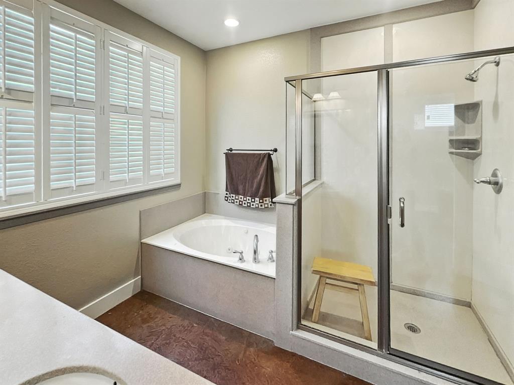 Sleepy Hollow Manor - Residential