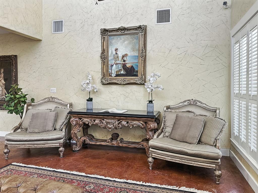 Sleepy Hollow Manor - Residential