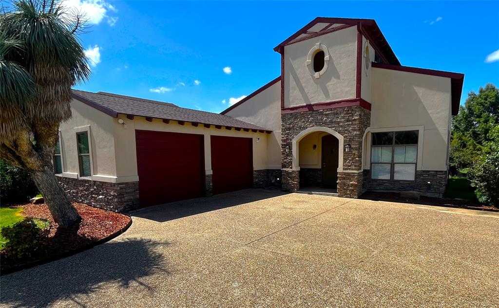 Sleepy Hollow Manor - Residential