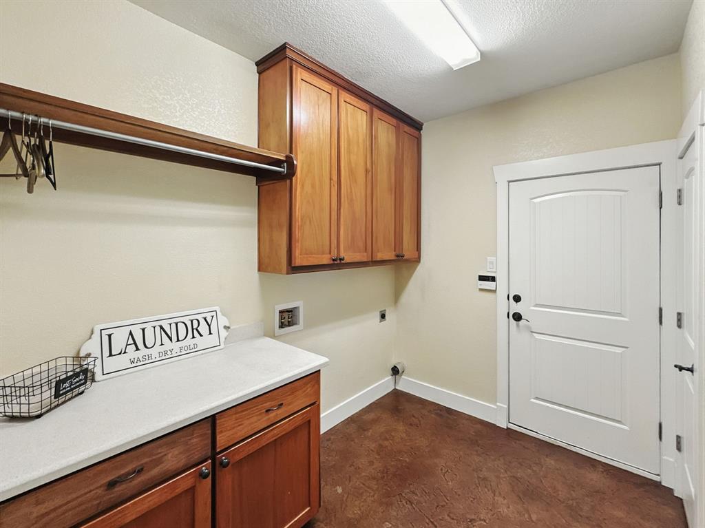 Sleepy Hollow Manor - Residential