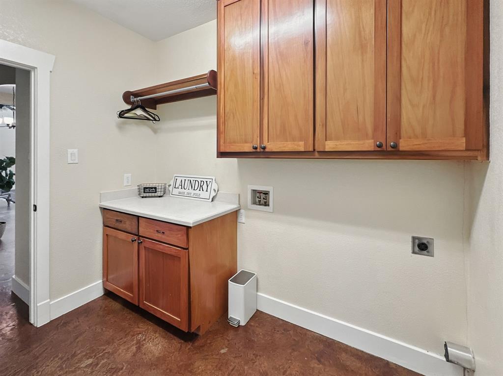 Sleepy Hollow Manor - Residential