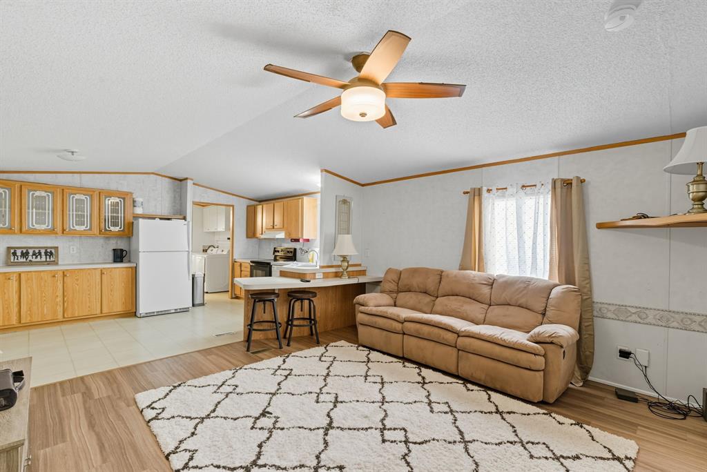 TOWNSEND JANE J; MH & STGS - Residential