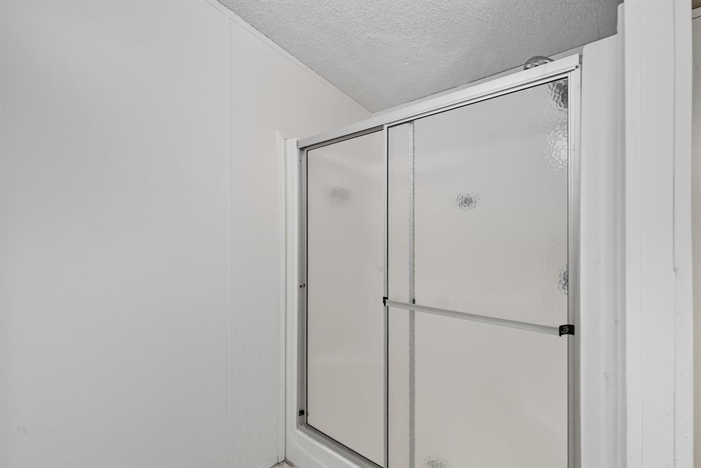 TOWNSEND JANE J; MH & STGS - Residential