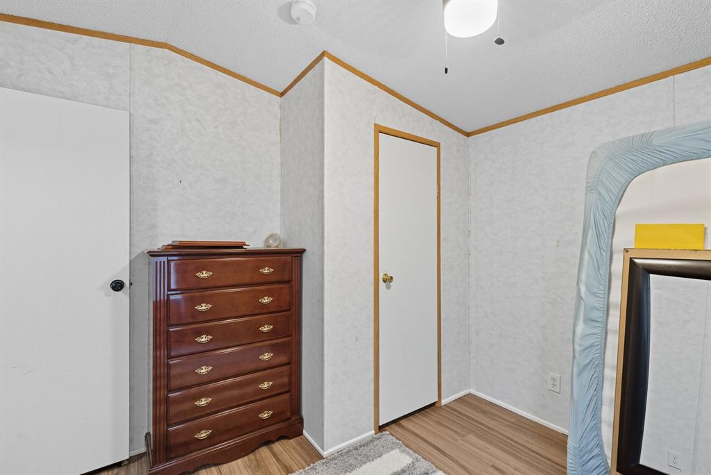 TOWNSEND JANE J; MH & STGS - Residential