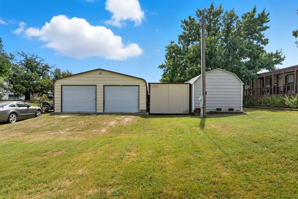 TOWNSEND JANE J; MH & STGS - Residential