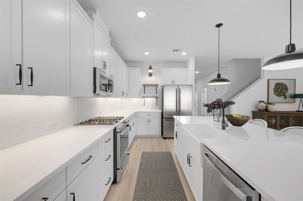 Rolling Ridge - Residential