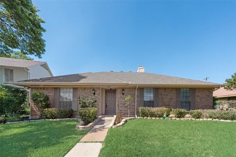 1719 Paxton Drive Carrollton TX 75007
