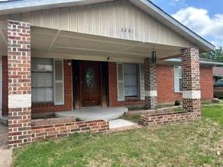 3201 Sanders Drive