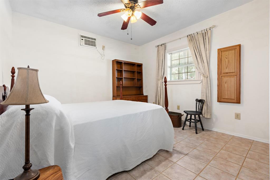 Girard Lake Front - Residential