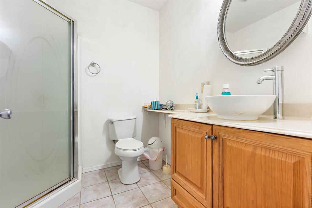 Girard Lake Front - Residential