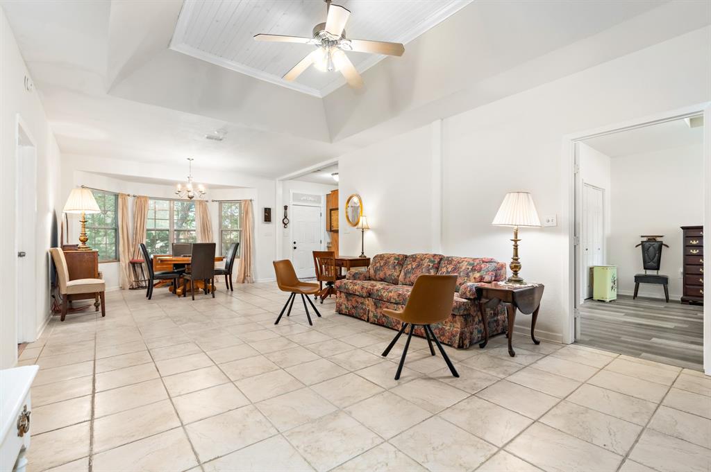 Girard Lake Front - Residential