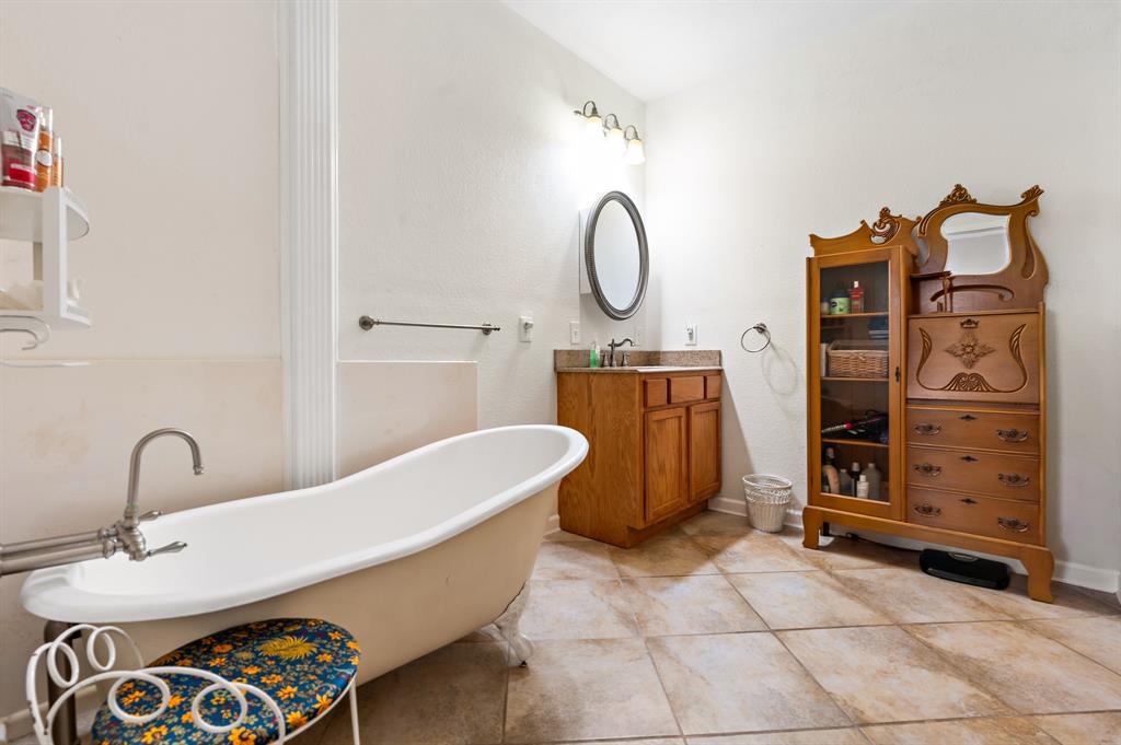 Girard Lake Front - Residential