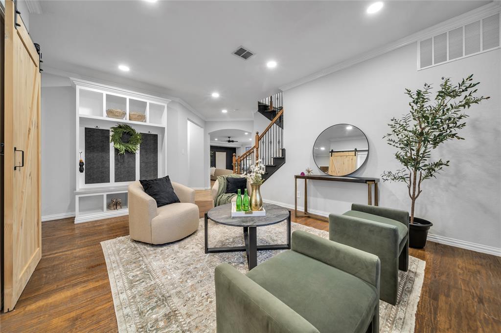 6045 Turtle Creek Court