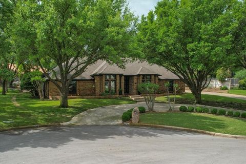 308 N Broadway Road Azle TX 76020