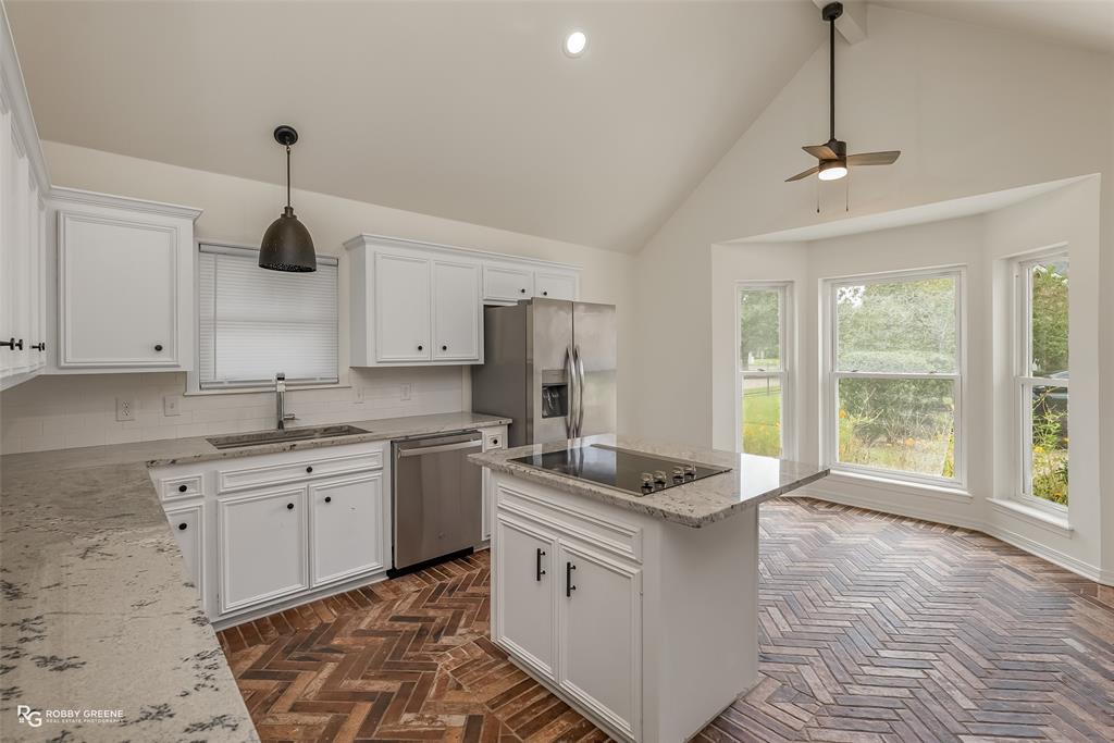 Shreveport, Louisiana 71115, United States, 3 Bedrooms Bedrooms, ,3 BathroomsBathrooms,Residential,Active,214414