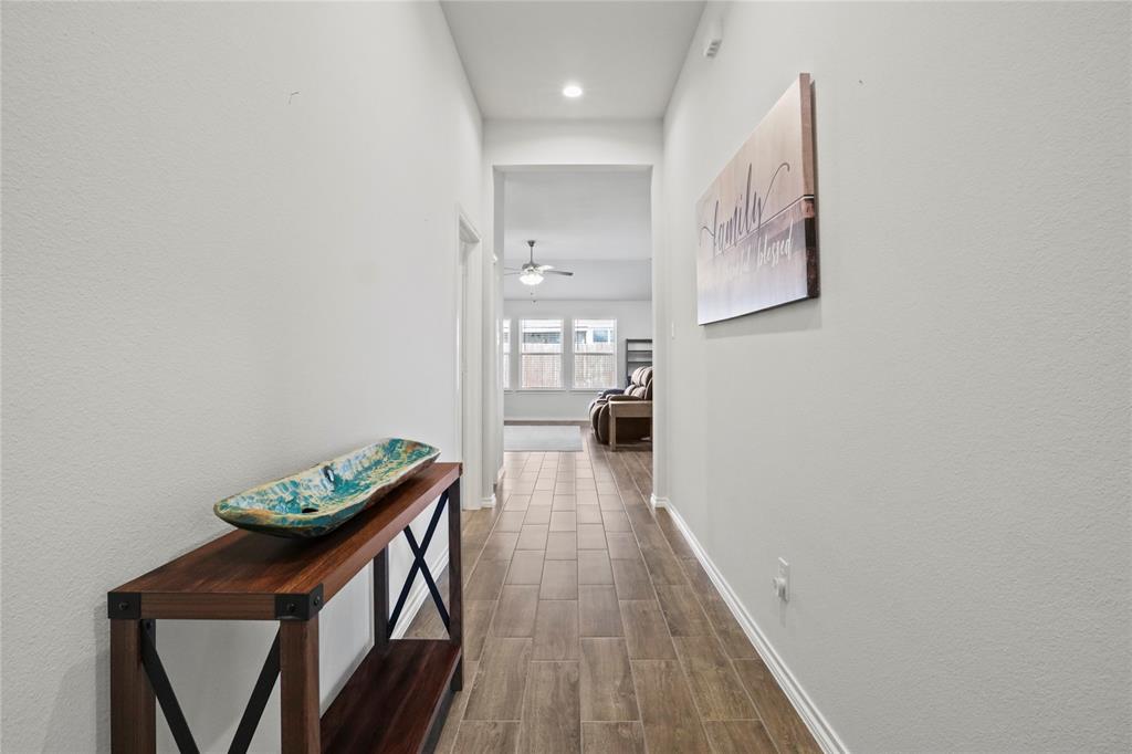 3404 Tahiti Lane