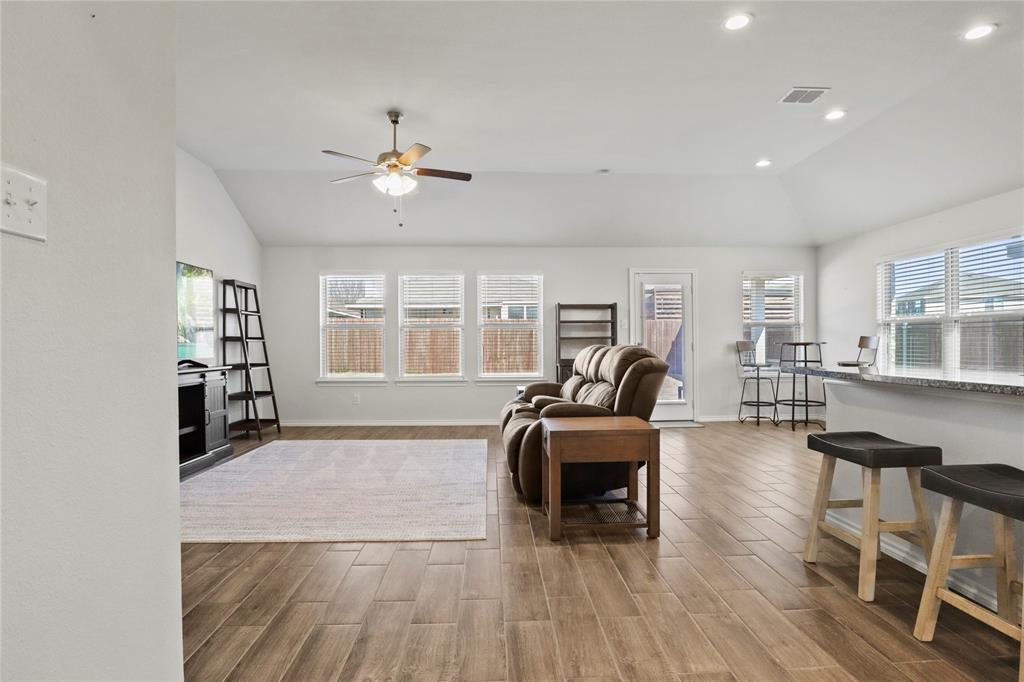 3404 Tahiti Lane