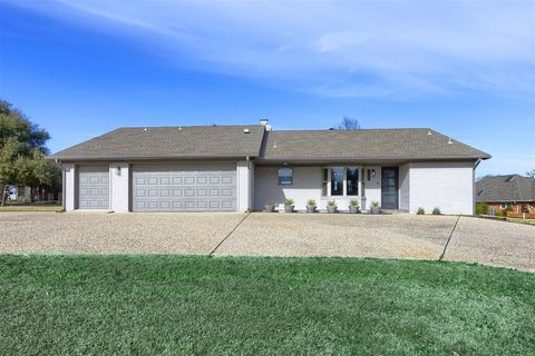 401 Kiowa Drive W Gainesville TX 76240