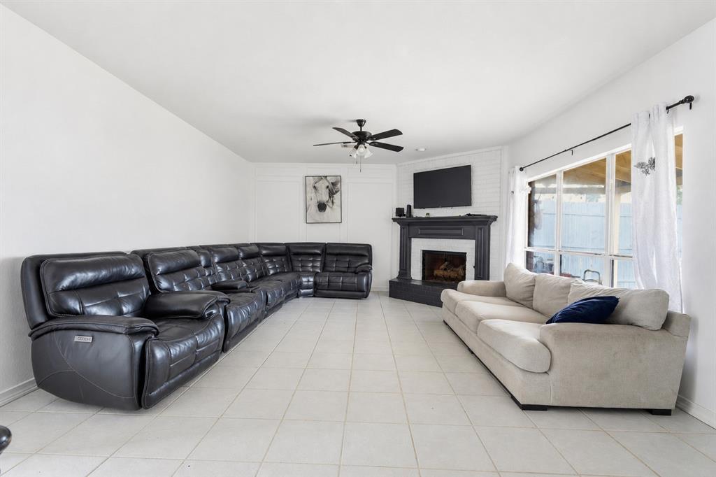 Everglade Park Sec 07 Ph 01 - Residential