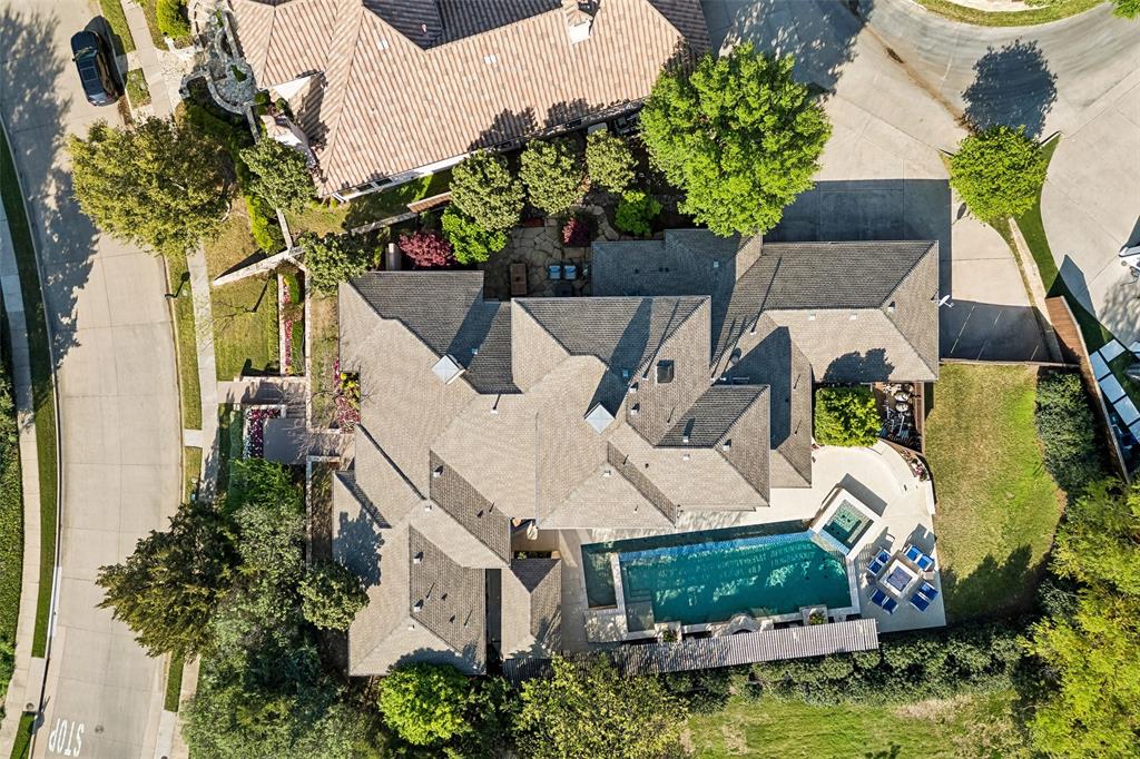 5403 Lago Vista Lane