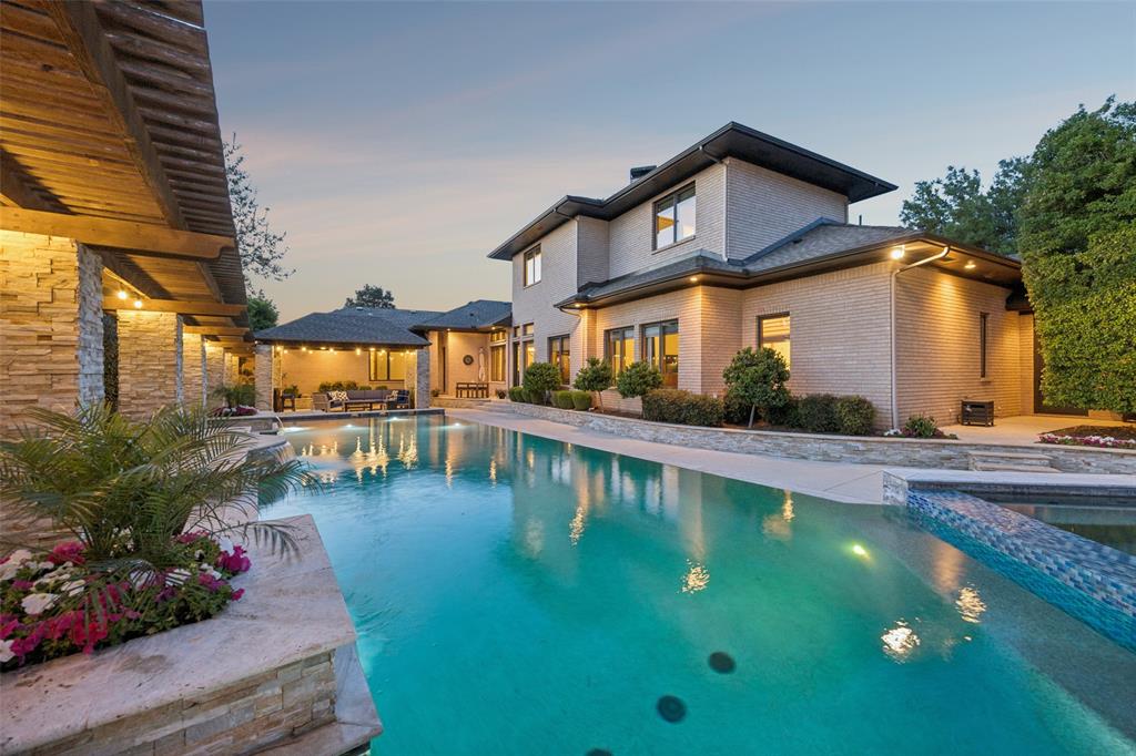 Starwood Ph Four Village 15 - Residential