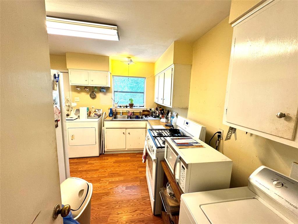 Country Club Park 01 - Residential