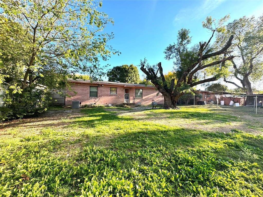 Country Club Park 01 - Residential