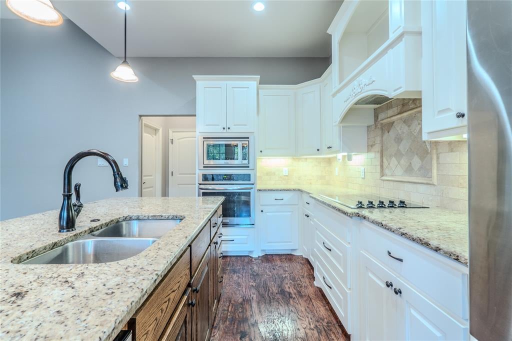 3005 Dry Creek Court