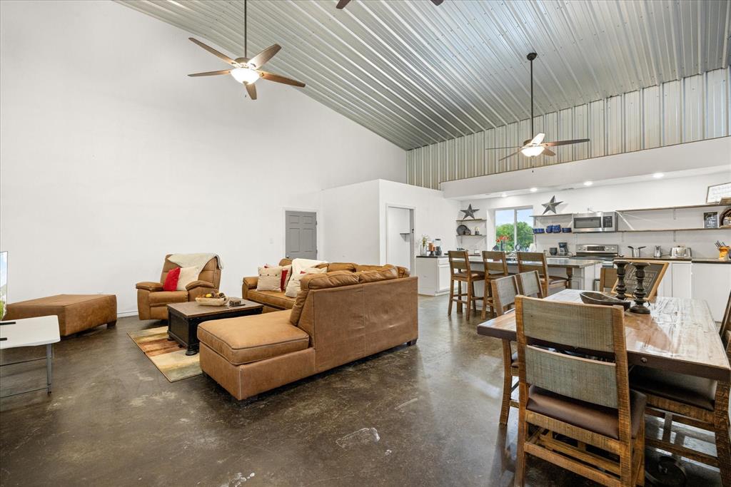 Jj Mathis Sub - Commercial Sale