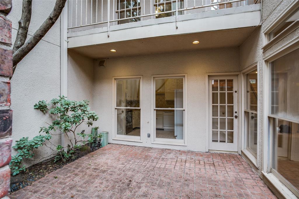 Compound Condo - Residential Lease