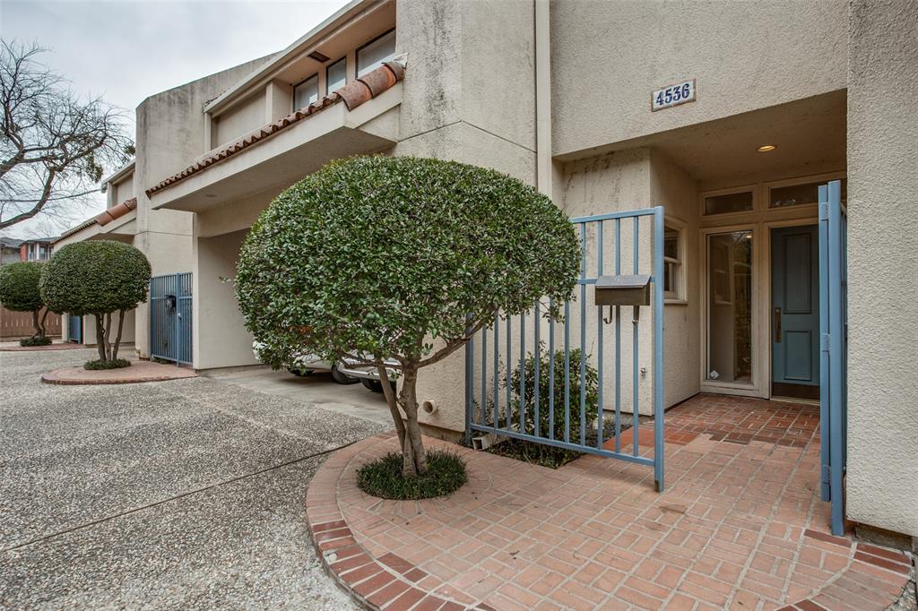 Compound Condo - Residential Lease