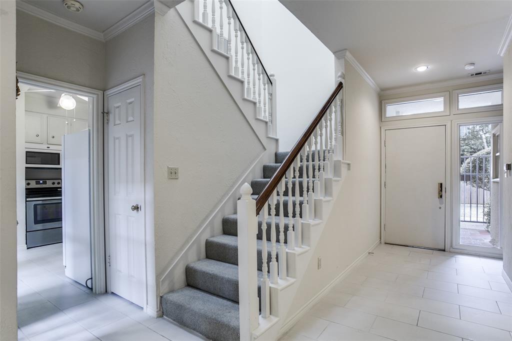 Compound Condo - Residential Lease