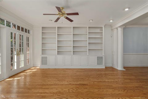 Tiny photo for 8 Dudley Square, Shreveport, LA 71106 (MLS # 21396233)