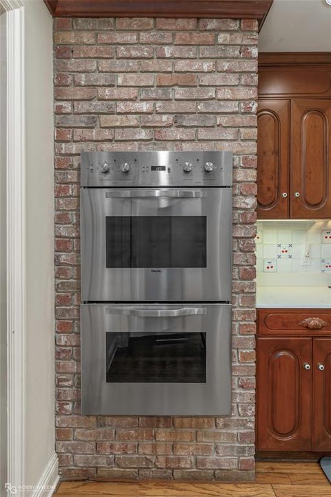 Tiny photo for 8 Dudley Square, Shreveport, LA 71106 (MLS # 21396233)