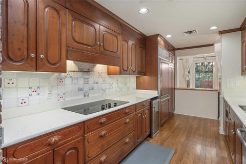 Tiny photo for 8 Dudley Square, Shreveport, LA 71106 (MLS # 21396233)