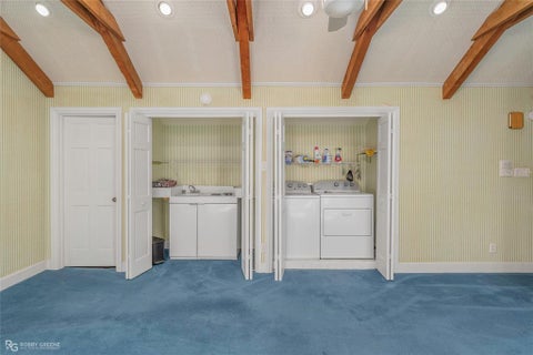 Tiny photo for 8 Dudley Square, Shreveport, LA 71106 (MLS # 21396233)