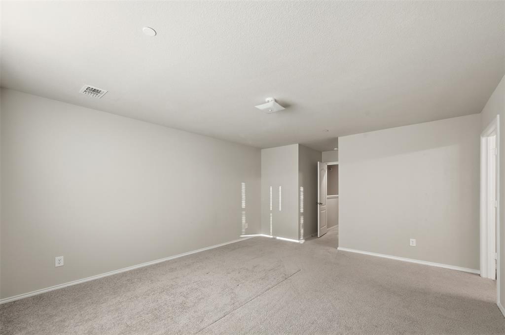 Cloverleaf - Residential