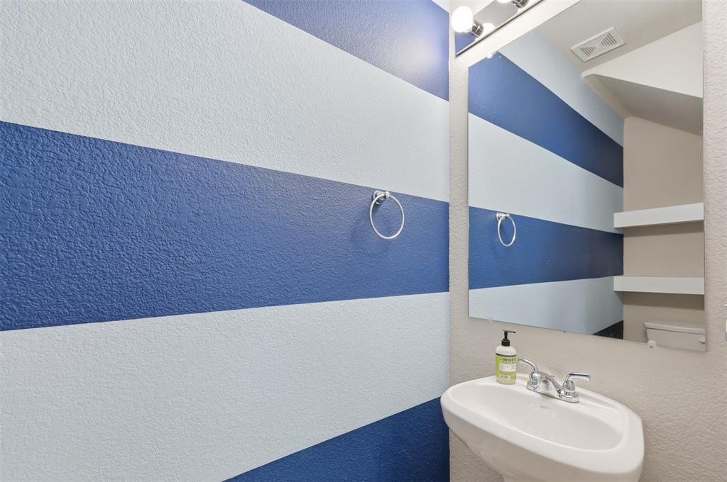 Cloverleaf - Residential