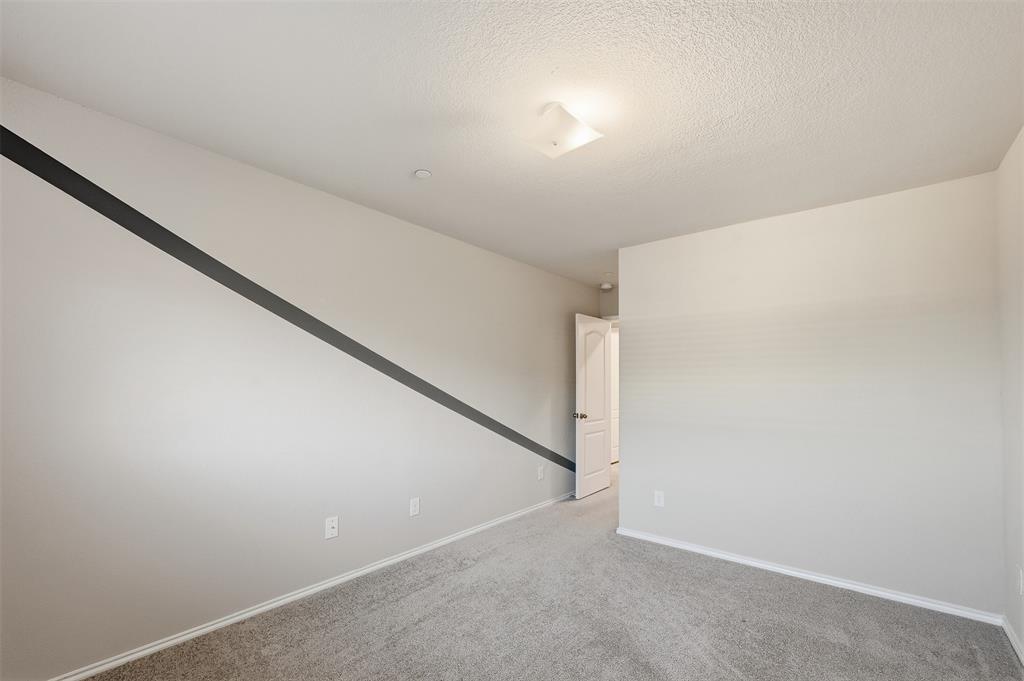 Cloverleaf - Residential