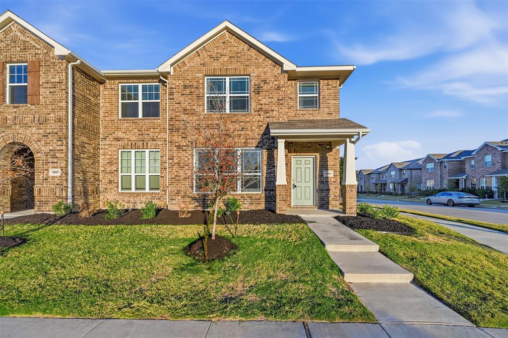 Cloverleaf - Residential